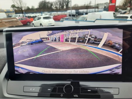 2026 Nissan Qashqai E-POWER SV + WARM PACK thumbnail