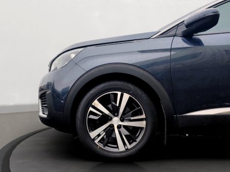 2019 Peugeot 5008 - thumbnail 23