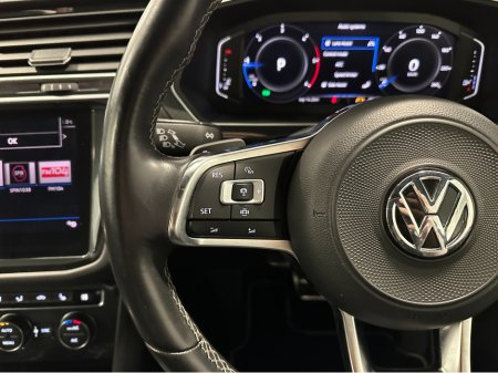 2019 Volkswagen Tiguan (191) TIGUAN 2.0TDI R LINE (LEATHER) DSG 4 MOTION LOW KMS VW/AUDI SPECIALISTS WWW.DENISDARCYCARS.IE €31,950 thumbnail