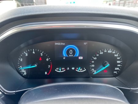 2020 Ford Focus - thumbnail 13