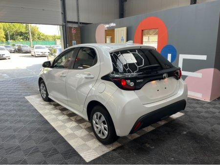 2022 Toyota Yaris €17950! YARIS AUTOMATIC 1.0 PETROL / 43k KMs / REVERSE CAMERA & MORE €17,950