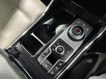 2023 Kia Sorento SAM Plug In Hybrid 4x4 7 Seater €49,800 thumbnail