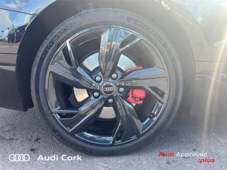 2025 Audi A6 Avant e-tron AVANT E-TRON PERFORMANCE S-LINE AUTOMATIC €73,995 thumbnail