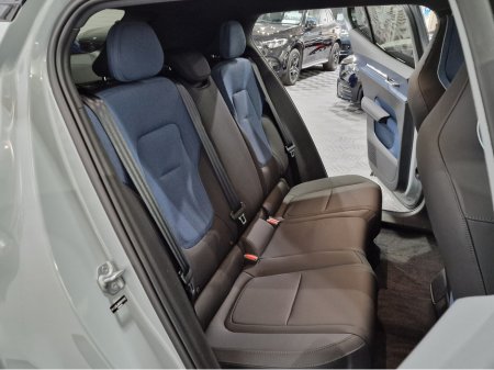2024 Volvo EX30 - thumbnail 11