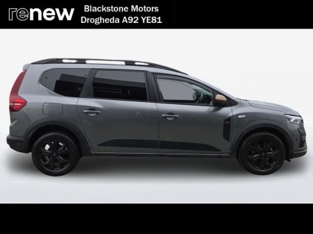 2024 Dacia Jogger TCe 110 Extreme €25,950 thumbnail