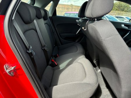 2014 Audi A1 - thumbnail 6