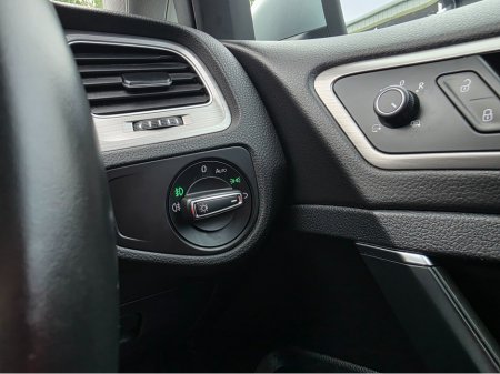 2015 Volkswagen Golf - thumbnail 19