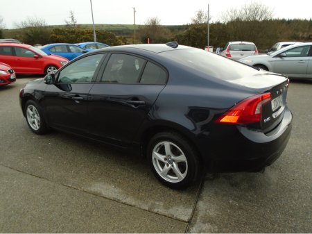 2017 Volvo S60 - thumbnail 6