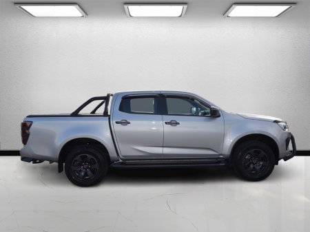 2026 Isuzu D-MAX - thumbnail 9