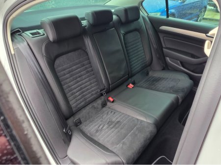 2020 Volkswagen Passat - thumbnail 17