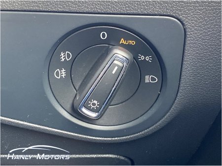 2017 Volkswagen Tiguan - thumbnail 24