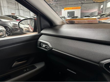 2023 Dacia Jogger - thumbnail 17