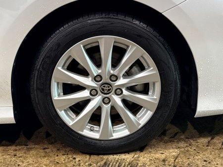 2021 Toyota Camry - thumbnail 10