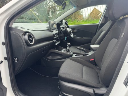 2022 Hyundai Kona - thumbnail 7