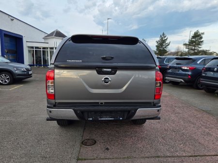 2020 Nissan Navara - thumbnail 3