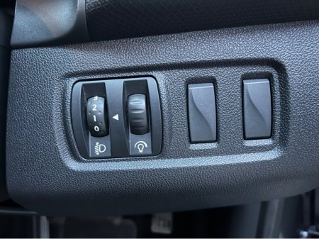 2018 Renault Clio IV DYNAMIQUE NAV 1.2 PETR 4DR €10,750 thumbnail