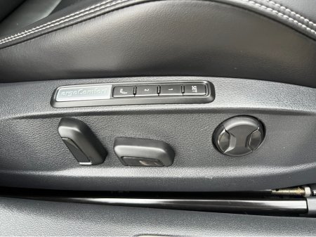 2021 Volkswagen Passat - thumbnail 14