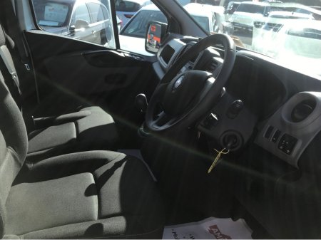 2019 Renault Trafic - thumbnail 6