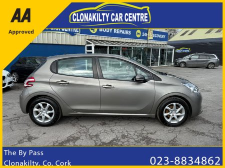 2014 Peugeot 208 - thumbnail 5