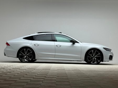 2025 Audi A7 50 TFSI E S LINE BLK ED QUATTRO *PAN ROOF* €79,990 thumbnail