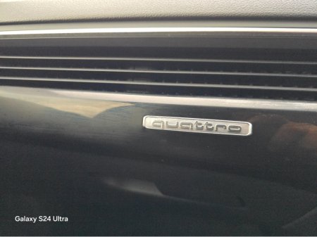 2018 Audi A4 2.0 TDI S LINE QUATTRO 4 D AUTO 190PS 4DR BLACK EDITION €25,950 thumbnail