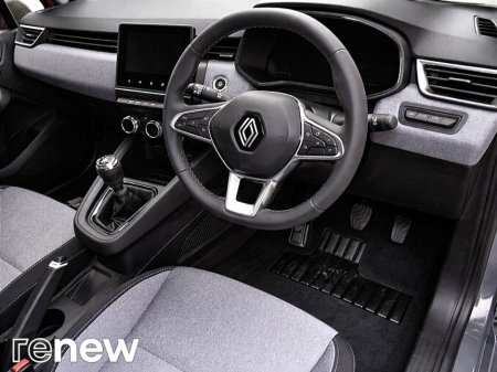 2025 Renault Clio - photo 6