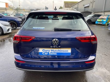 2022 Volkswagen Golf 2.0 TDI Life Estate 5dr Diesel Manual Euro 6 (s/s) (115 ps) thumbnail