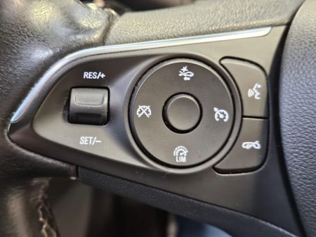 2017 Opel Insignia 1.6 (136PS) Turbo D ecoTEC SRi €10,950 thumbnail