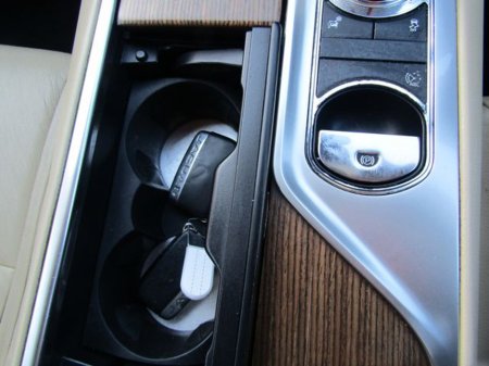 2014 Jaguar XF - thumbnail 36