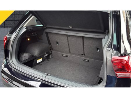 2019 Volkswagen Tiguan HIGHLINE (4MOTION-AUTO-LEATHER) 360 CAMERAS-77,000KMS-AUTO €28,900 thumbnail