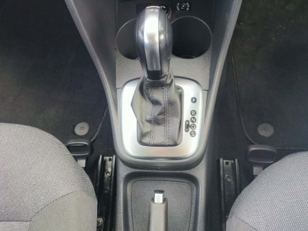 2011 Volkswagen Polo - thumbnail 13