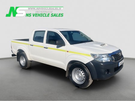 2016 Toyota Hilux - thumbnail 6