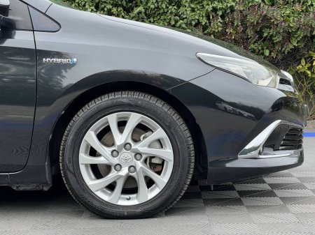 2017 Toyota Auris - thumbnail 8