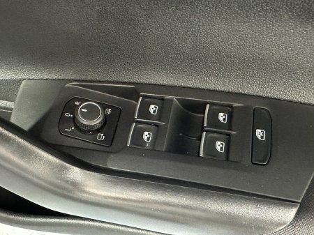 2023 Volkswagen Taigo R Line 1.0 Tsi €24,800 thumbnail