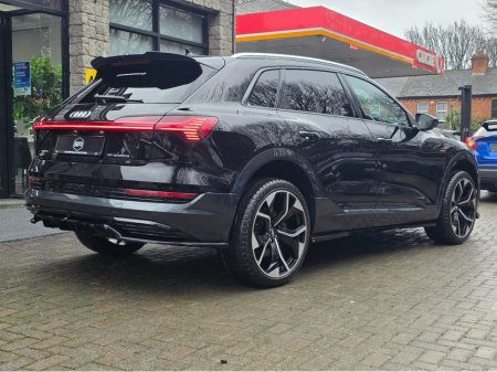 2020 Audi e-tron TECHNIK 50 QUATTRO AUTO. HUGE SPEC. FINANCE ARRANGED. SIMI. AA APPROVED. thumbnail