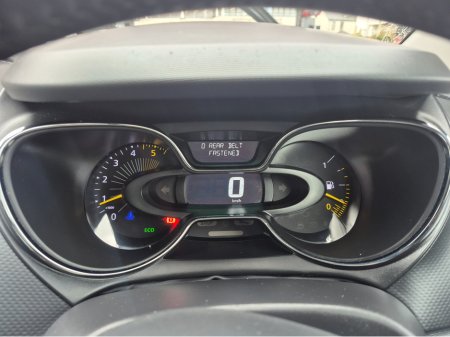 2016 Renault Captur - thumbnail 2