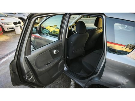 2012 Nissan Note - thumbnail 12