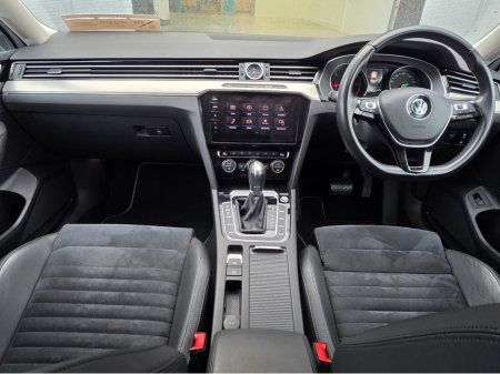 2020 Volkswagen Passat - thumbnail 16