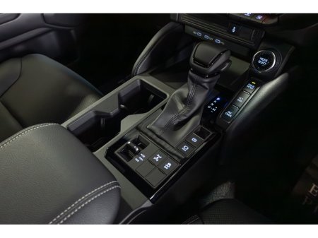 2026 Toyota Landcruiser  €66,057 thumbnail