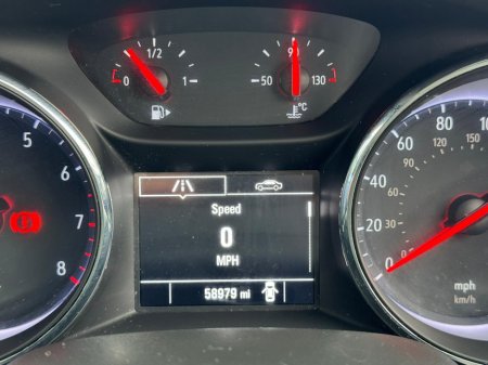 2016 Vauxhall Astra - thumbnail 21