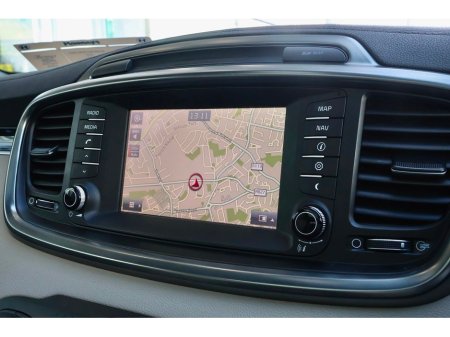 2016 Kia Sorento - thumbnail 22