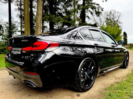 2021 BMW 5 Series - thumbnail 11