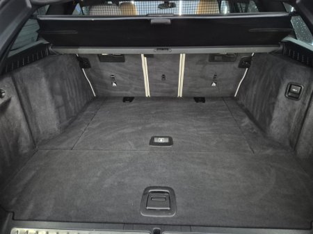 2017 BMW 5 Series - thumbnail 8