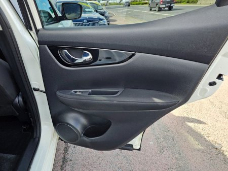 2018 Nissan Qashqai - thumbnail 20