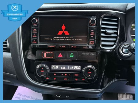 2016 Mitsubishi Outlander / 2016 / 2.0 HYBRID / AUTOMATIC €8,999 thumbnail