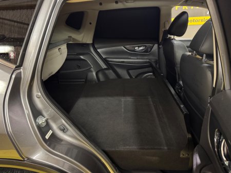 2018 Nissan X-Trail - thumbnail 13