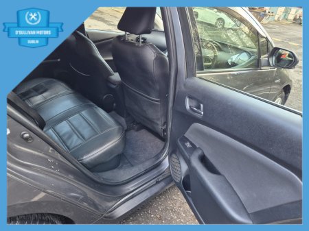 2016 Toyota Prius - thumbnail 20