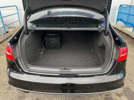 2014 Audi A4 S-LINE 2.0 TFSI // NEW 19" S-LINE ALLOYS // REVERSE CAMERA // S-LINE POWERED & HEATED SEATS €15,900 thumbnail