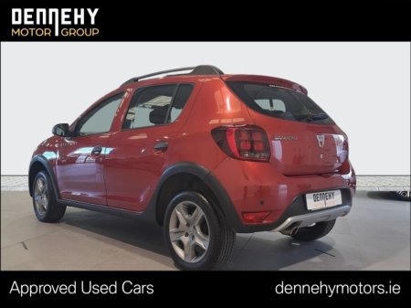 2019 Dacia Sandero Stepway - view 3