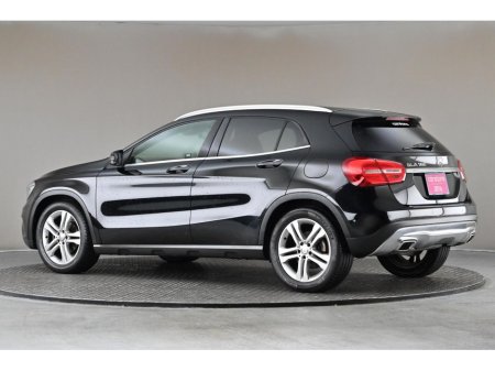 2016 Mercedes-Benz GLA Class GLA 180*FULL TAN MEMO LEATHER SEATS*REVERSE CAM*PARK SENSORS* €19,890 thumbnail